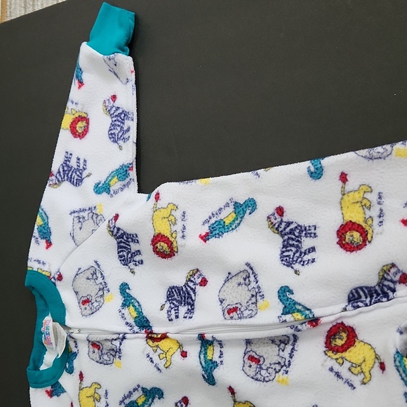 Vintage 1990s Small Steps One Piece Footsie Pajamas Zoo Animals 2T - Picture 4 of 11